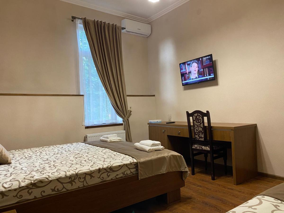 Grand Hotel Mohyliv-Podilskyi 外观 照片