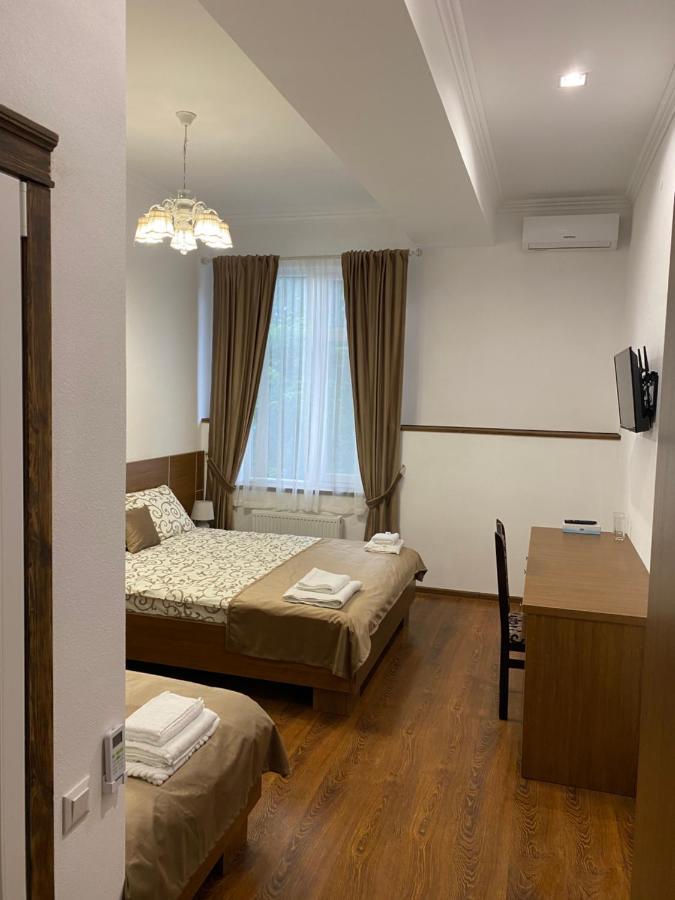 Grand Hotel Mohyliv-Podilskyi 外观 照片